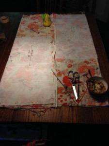 determined to cut a skirt from not-enough linen print fabric