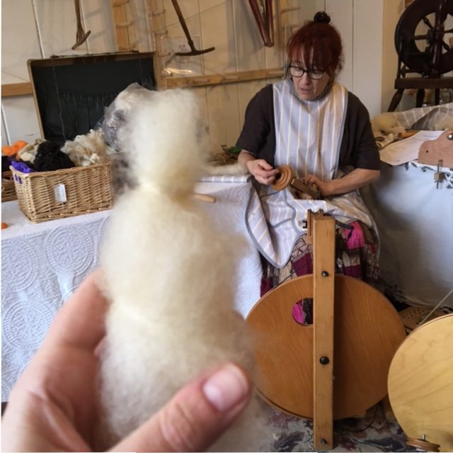 Rebecca Dioda is an extraordinary spinner and taught her students how to do a variety of types of blending including "ghost batts" (for semi-worsted spinning) pictured here.